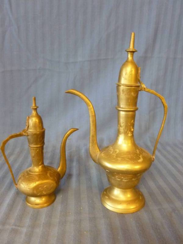 lot 117 image: Vintage Cast Brass
