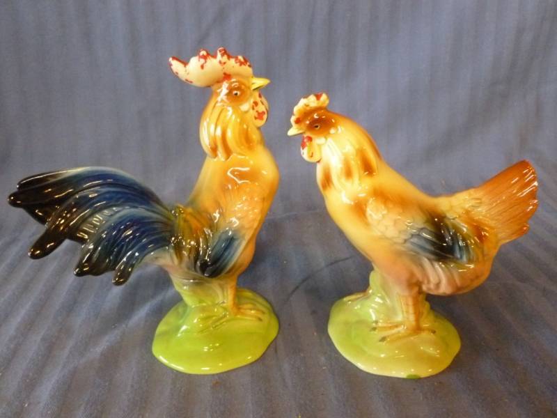 lot 159 image: Vintage Figurines