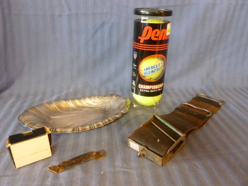 lot 161 image: Vintage Sharpening Belt