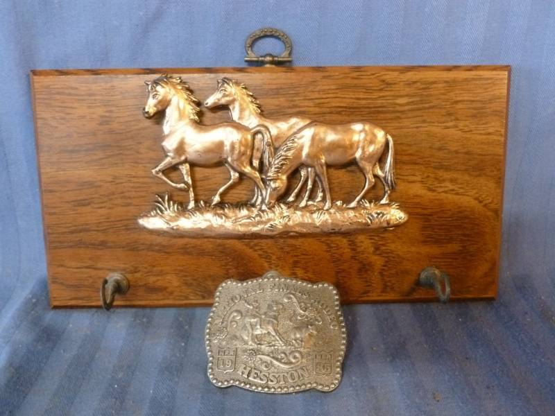 lot 175 image: Belt Buckle