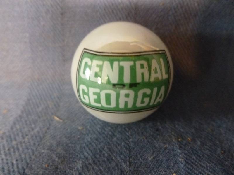 lot 212 image: Logo Marble