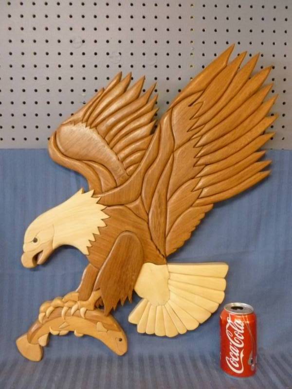 lot 214 image: Wooden Eagle Decoration