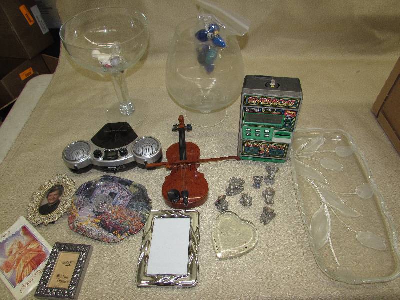 HOUSEHOLD ITEMS