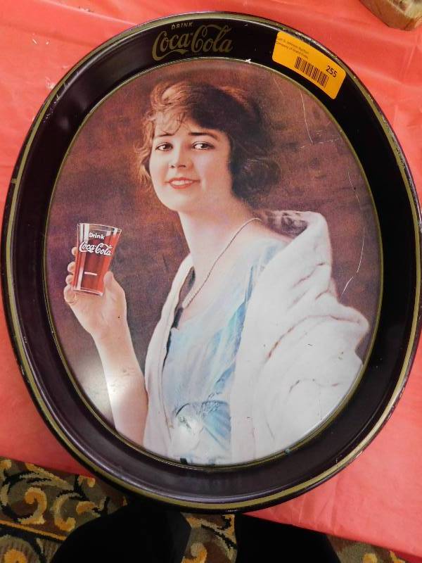 VINTAGE COCA-COLA TIN SERVING TRAY
