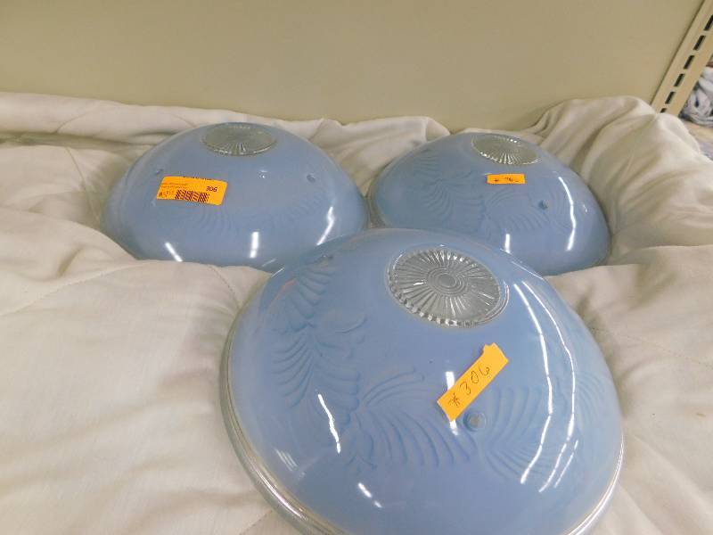 SET OF THREE VINTAGE LIGHT FIXTURE SHADES, BLUE