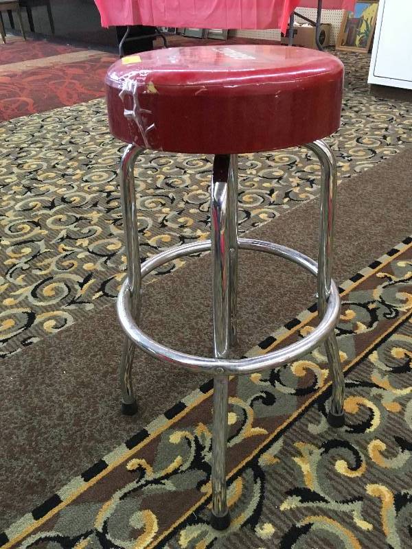 GARAGE STOOL