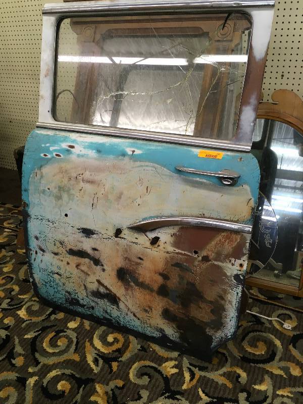 1957 CHEVROLET CAR DOOR