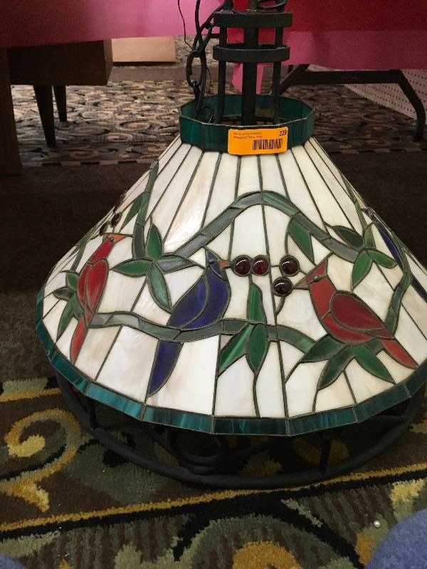STAINED GLASS HANGING LAMP