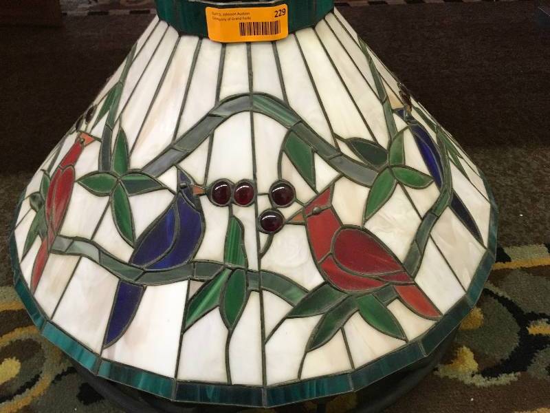 STAINED GLASS HANGING LAMP | DECEMBER CONSIGNMENT AUCTION AND ANTIQUES