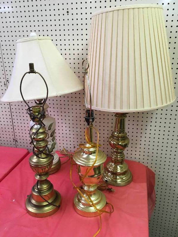4 TABLE LAMPS