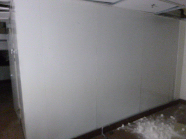 lot 2 image: Walk-In Freezer