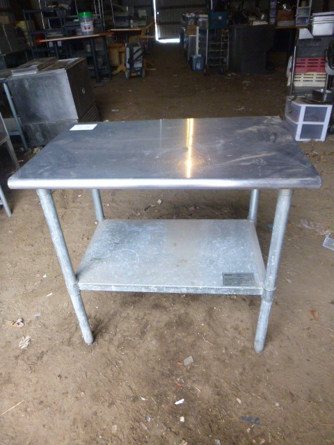 lot 18 image: Eagle Stainless Steel Table
