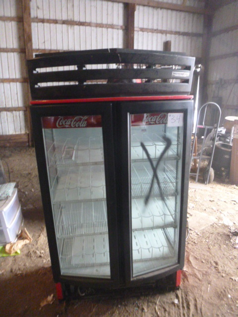 lot 34 image: Beverage-Air Coca Cola Cooler