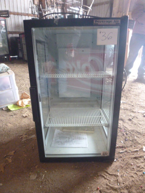 lot 36 image: Beverage-Air Cooler