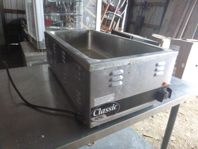lot 59 image: Classic APW Wyoff Steam Pan