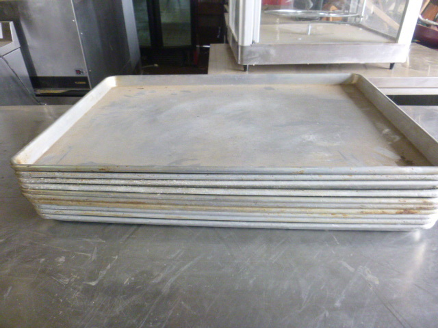 lot 87 image: 10 Sheet Pans