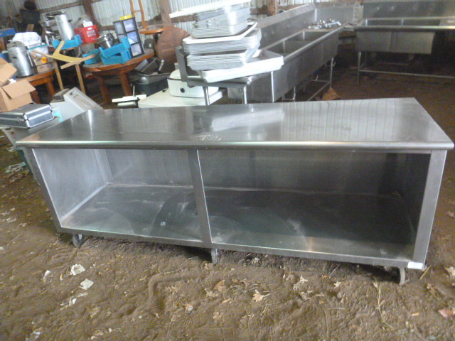 lot 89 image: Stainless Steel Table