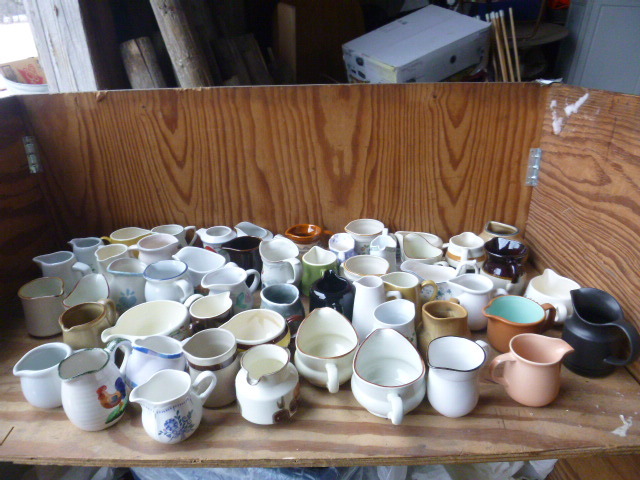lot 138 image: Large Lot of Creamers