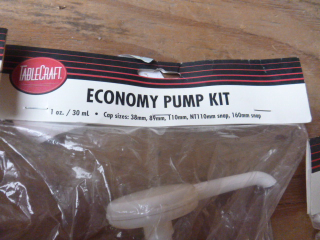 lot 142 image: 3 Economy Pump Kit