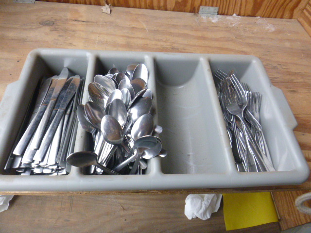 lot 147 image: Lot of Silverware