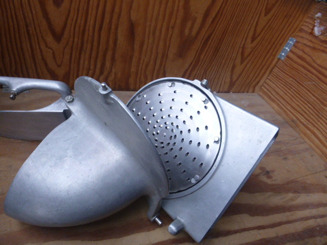 lot 171 image: Shredder Attachment