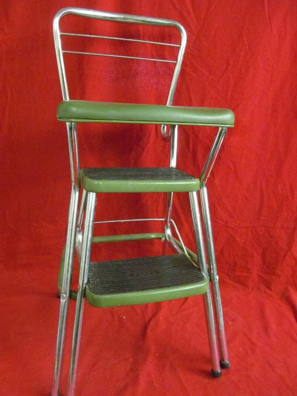 lot 42 image: Costco stool