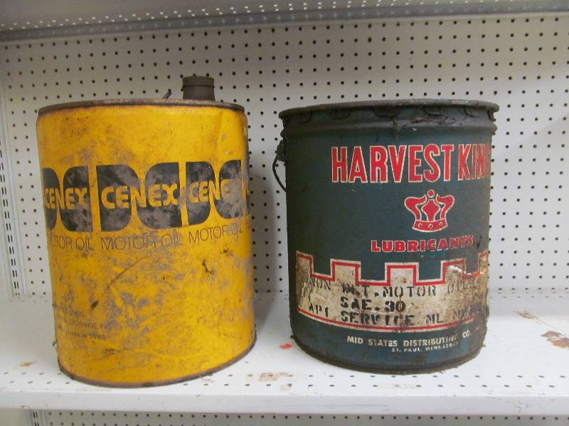 lot 100 image: vintage can
