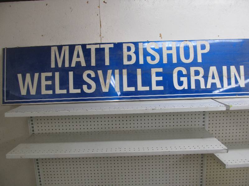 lot 101 image: sign