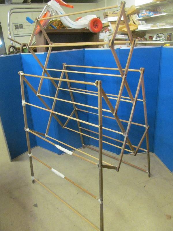lot 102 image: drying rack