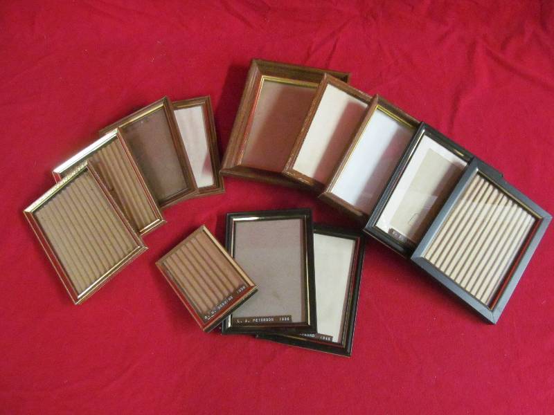 lot 105 image: frames