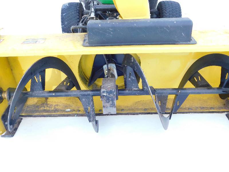 2007 John Deere 2305 Lawn Mower Snow Blower Tractor 