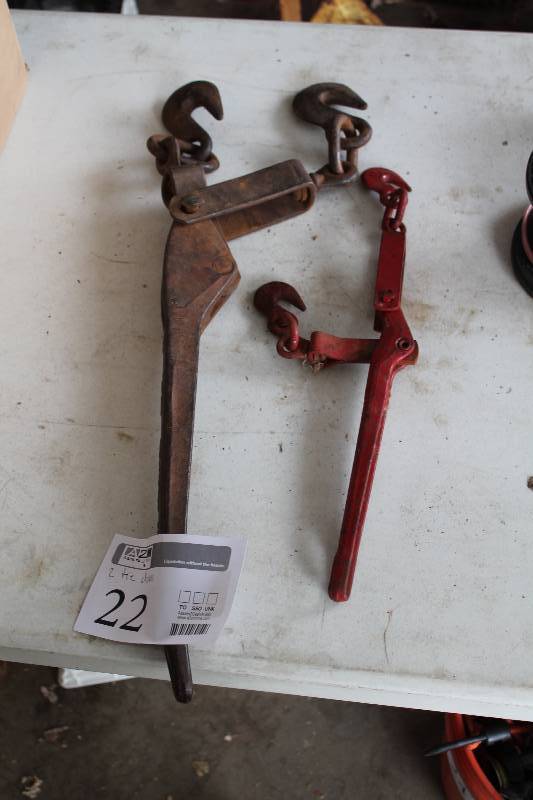 lot 22 image: 2 Lever Binders