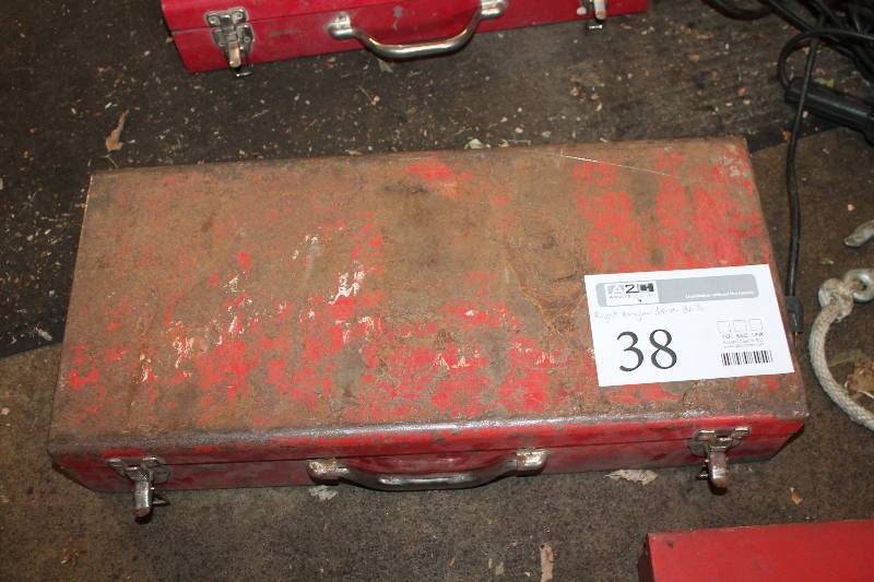 lot 38 image: Milwaukee Right Angle Driver Drill