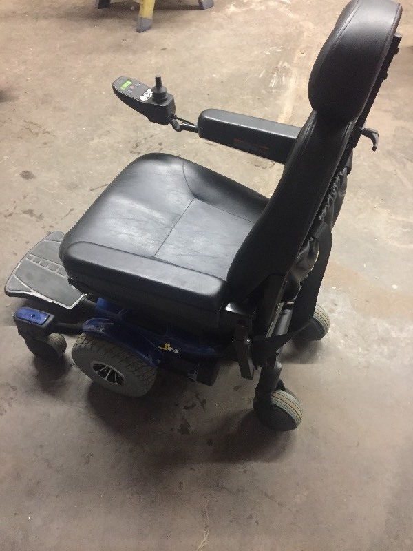 J6 ELECTRIC POWER WHEEL CHAIR