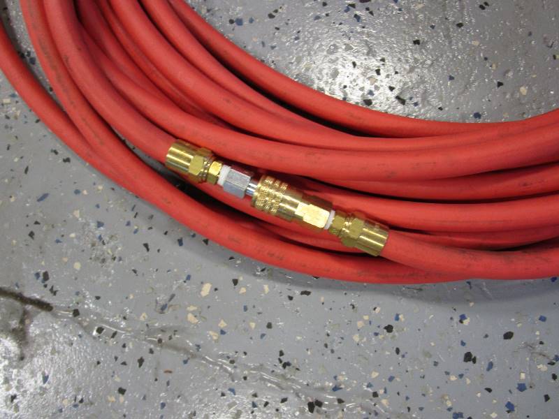 lot 9 image: (New) Air Hose
