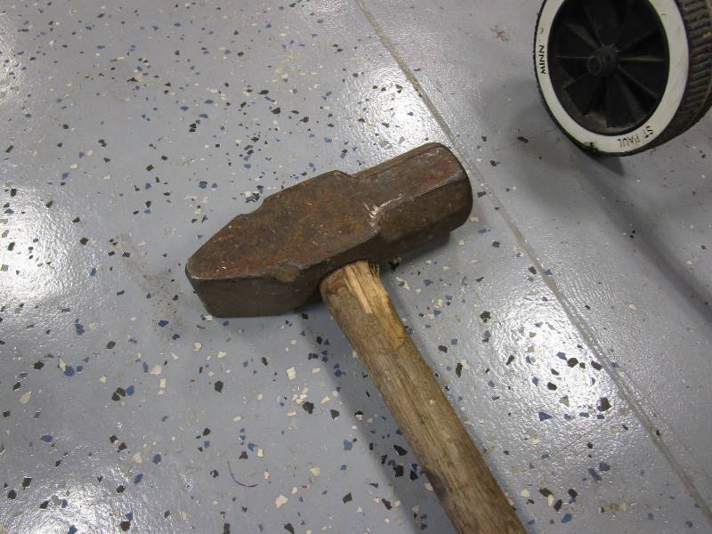 lot 11 image: Sledge Hammer & Small Hand Cart