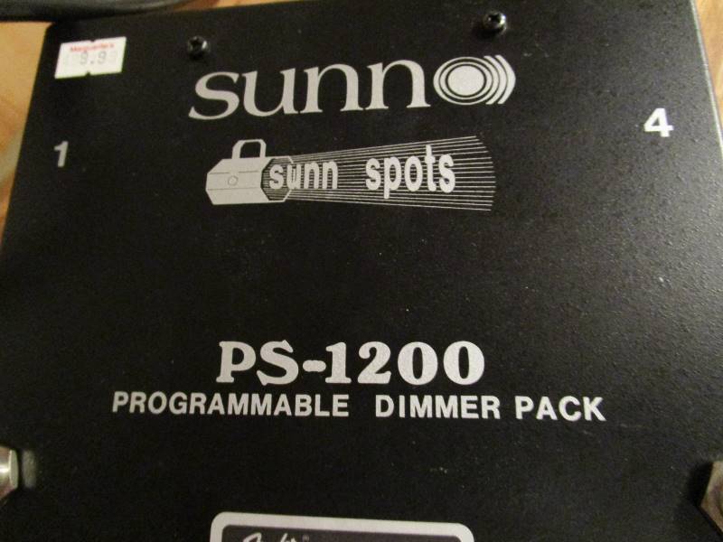 lot 17 image: Sunn Spots Programable Stage Light Control