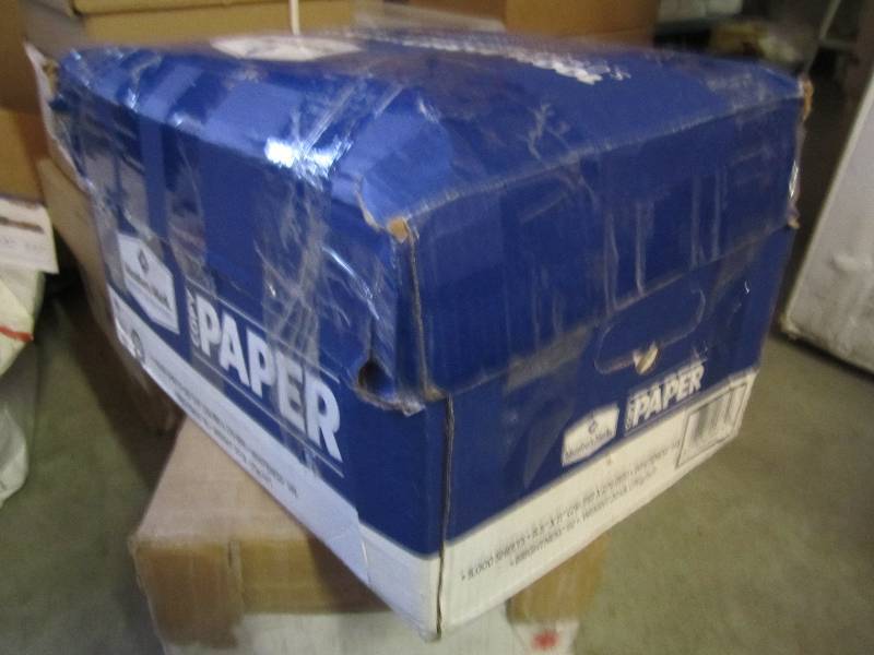 lot 29 image: Case with 4500 Sheets 9 Reams of 50...