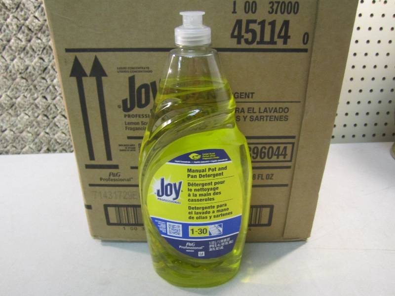 lot 35 image: Case of 8 Joy Manual Pot and Pan De...