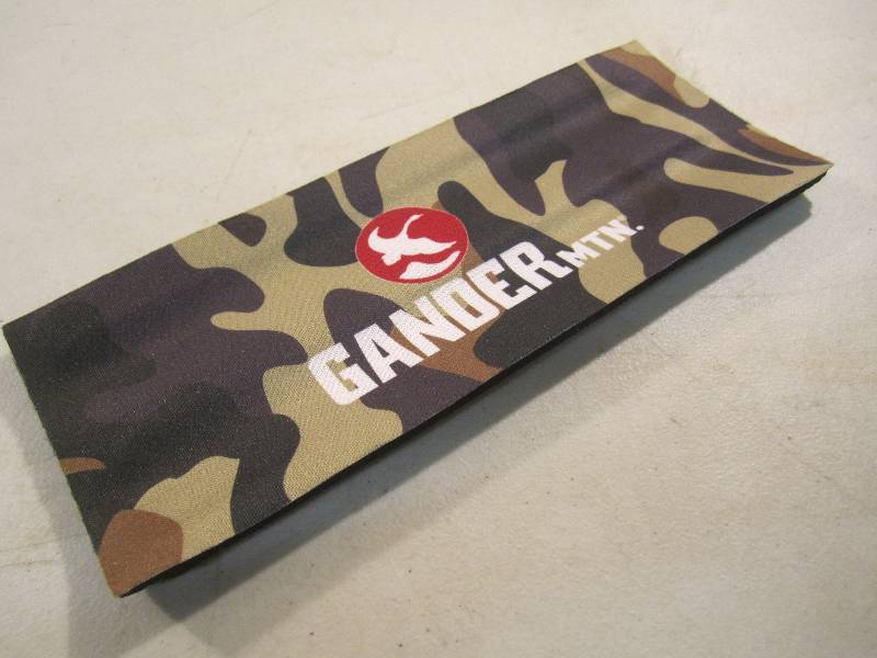 lot 49 image: Case of 300 Slap Koozies  Can Kooz...