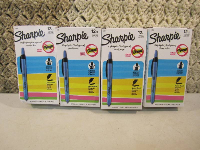 lot 62 image: Lot of 48 Sharpie Blue Highlighters...
