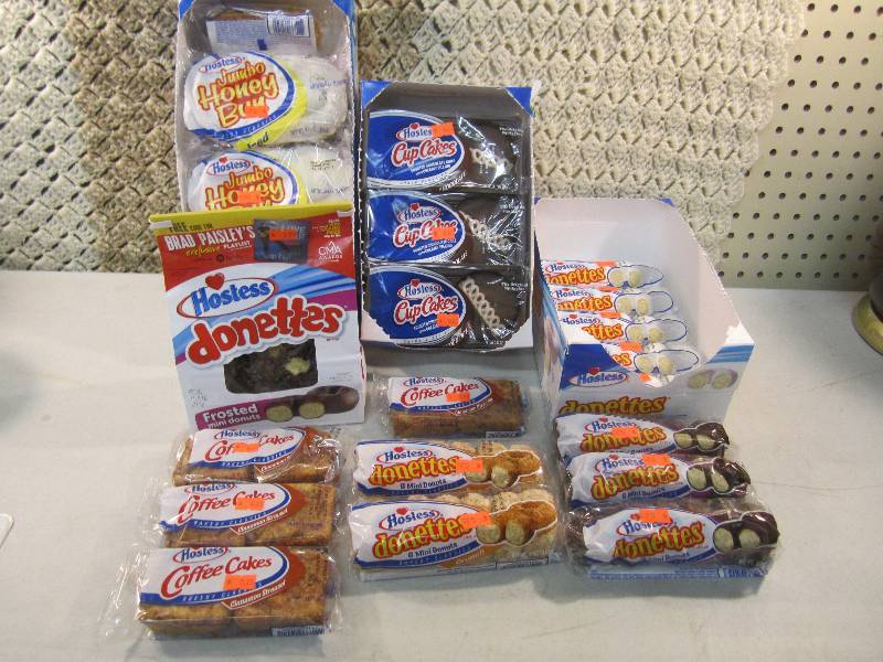 lot 128 image: Mixed Lot of Hostess Cakes Donuts e...