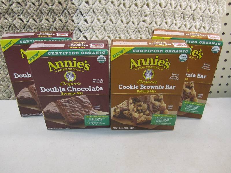 lot 138 image: Lot of 4 Boxes of Brownie Mixes 2 d...
