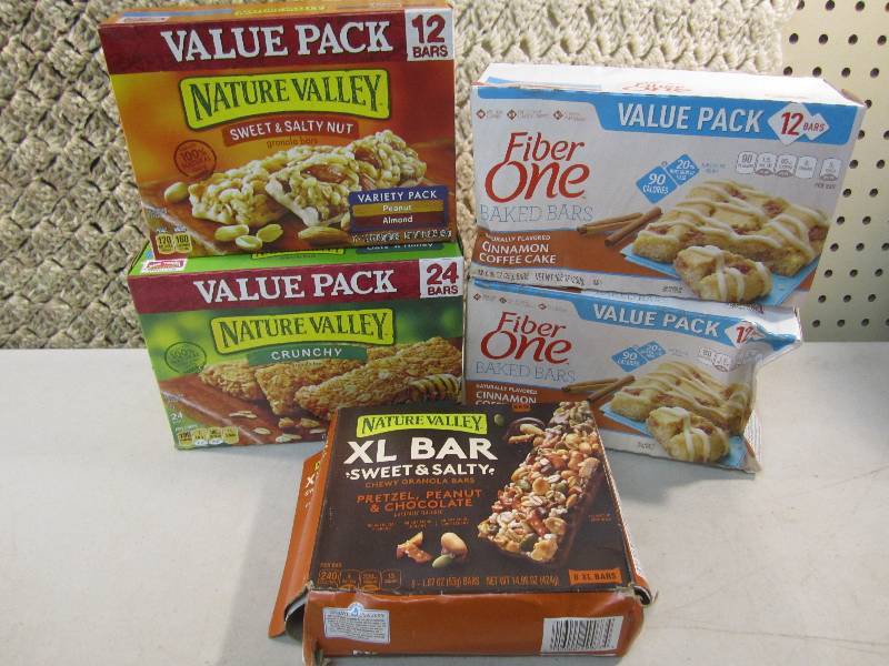 lot 142 image: Mixed Lot Snack Bars See Photos Bes...