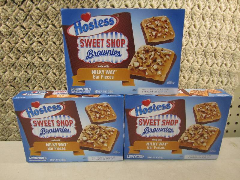 lot 154 image: Lot of 3 Boxes Hostess Sweet Shop B...