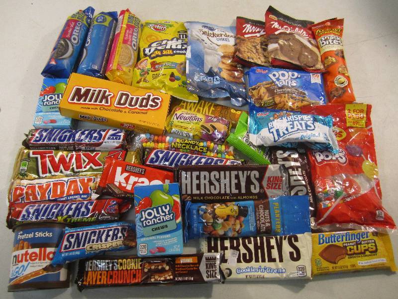 lot 163 image: Mixed Lot of Misc Candy Etc (candy ...