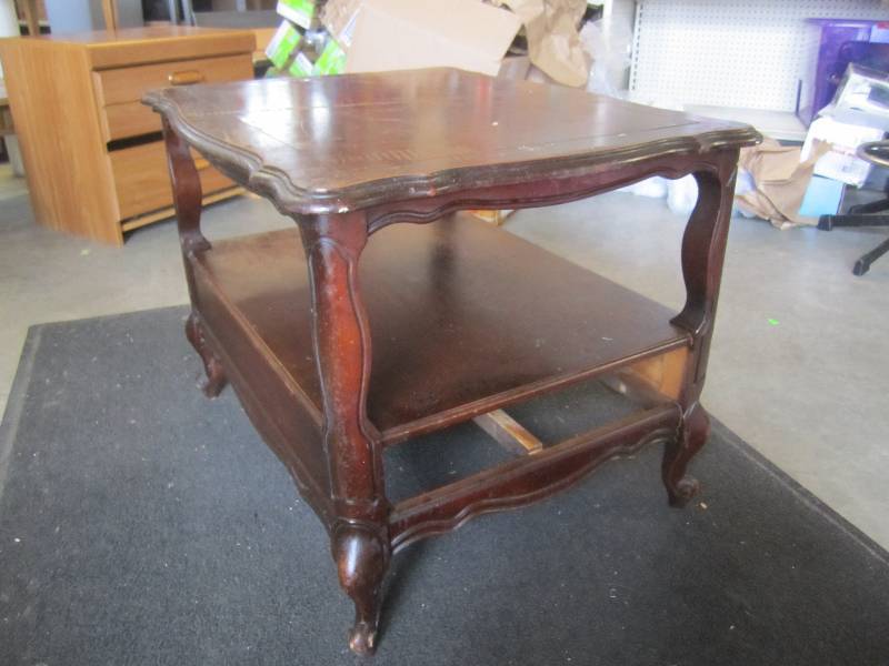 lot 180 image: Vintage Wood End Table 28.25 x 22....