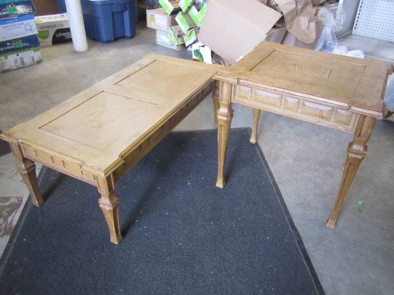lot 182 image: Matching Coffee Table and End Table...