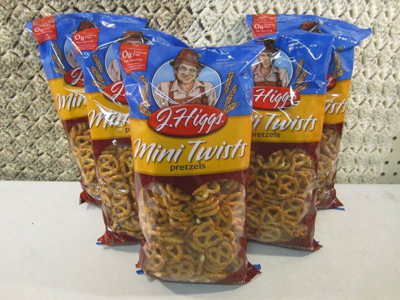 lot 191 image: 5 bags of Mini Twists Pretzels  Bes...