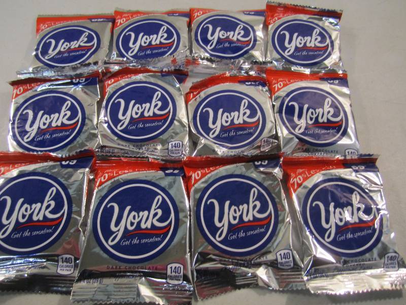 lot 200 image: Lot of 12 York Peppermint Patties B...